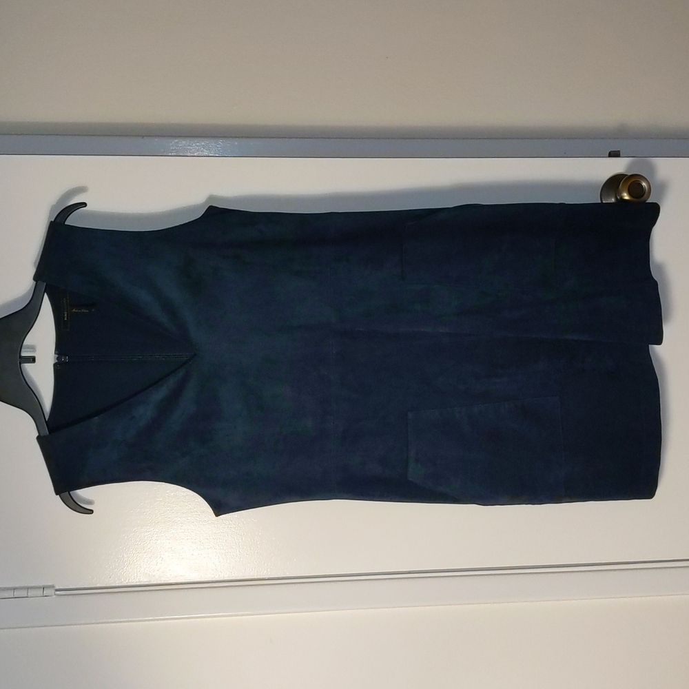 BCBG MaxAzria, S, Blue suede sheath dress
